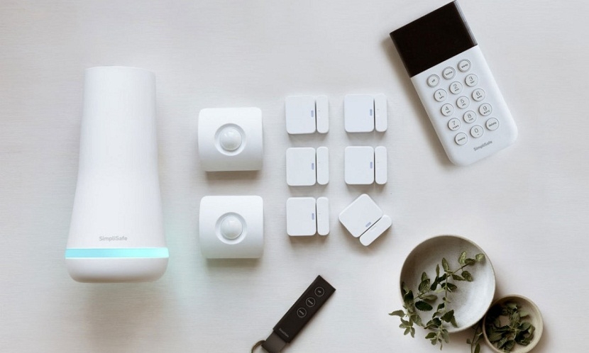 Security systems SimpliSafe Home Security System