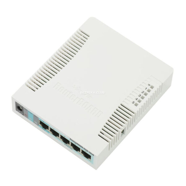 Сетевое оборудование/Wi-Fi маршрутизаторы, Точки доступа Wi-Fi маршрутизатор MikroTik RB951G-2HnD з 5-портами Ethernet