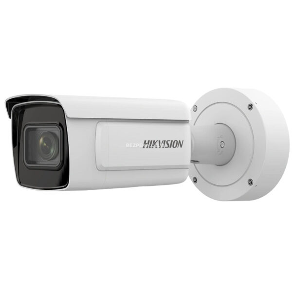 Системы видеонаблюдения/Камеры видеонаблюдения 2 Мп ANPR IP видеокамера Hikvision iDS-2CD7A26G0/P-IZHS (C) (8-32 мм)
