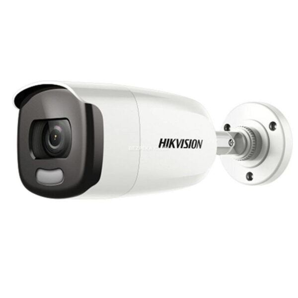 Системи відеоспостереження/Камери стеження 2 Мп HDTVI відеокамера Hikvision DS-2CE12DFT-F (3.6 мм)